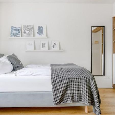 My Suite - Augsburg City - Netflix Extérieur photo